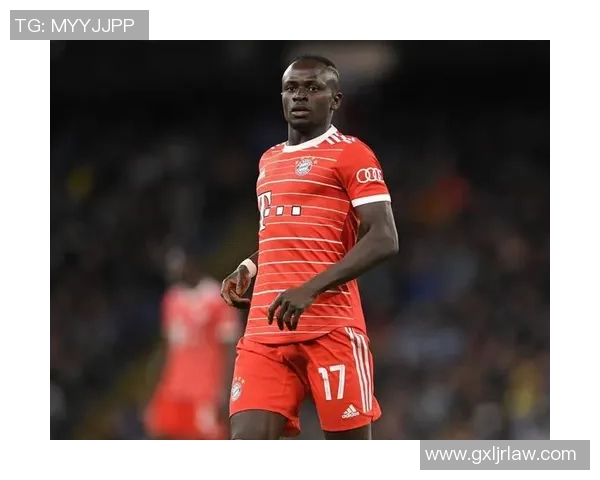 《96球星足球回忆：重温经典对决与传奇球员的巅峰时刻》